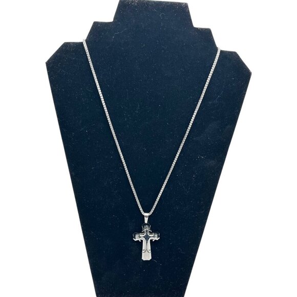 Mens Medieval Stainless Steel Cross Pendant Necklace With Box Chain - Picture 3 of 13